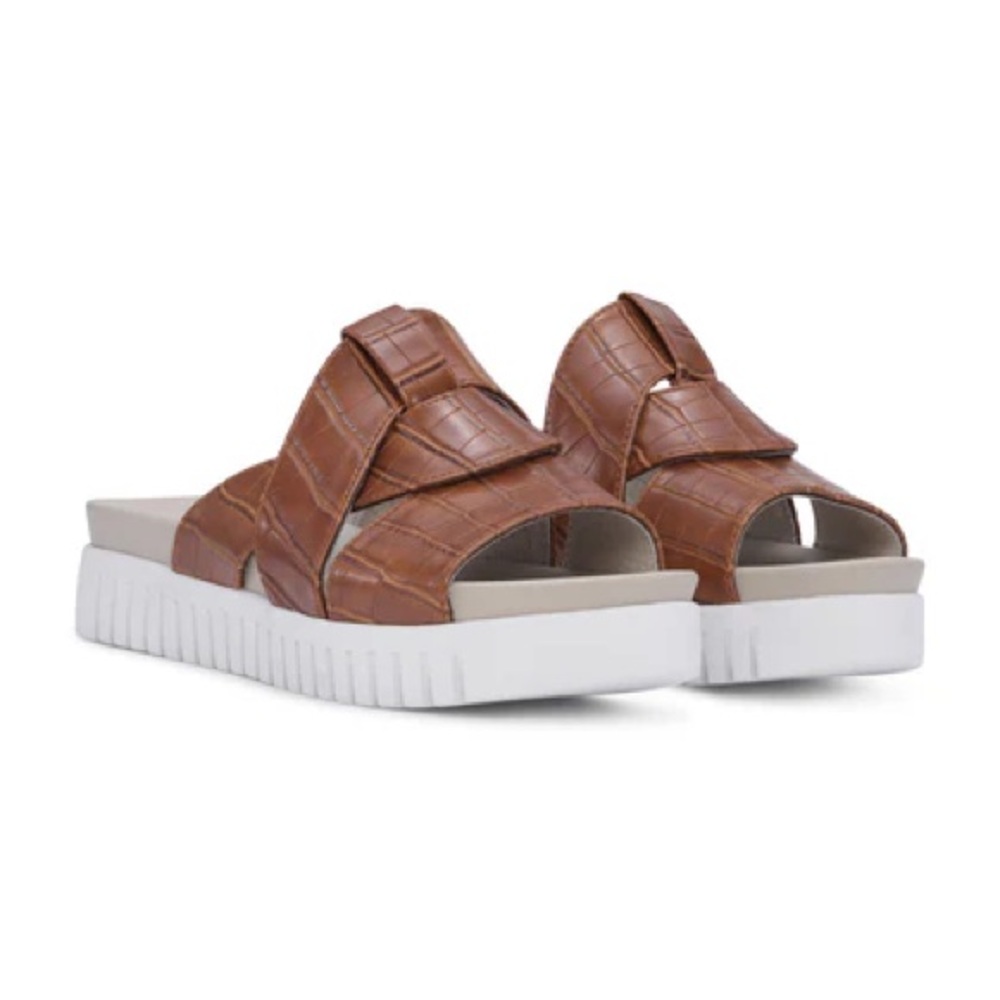Ilse Jacobsen Brown Sandals with Stylish Platform